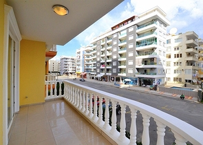 Светлая квартира в комплексе с инфраструктурой