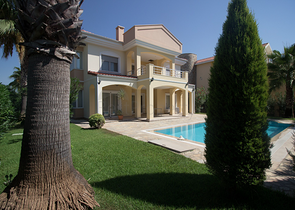 Отдельностоящая меблированная вилла 3+1 в Белеке