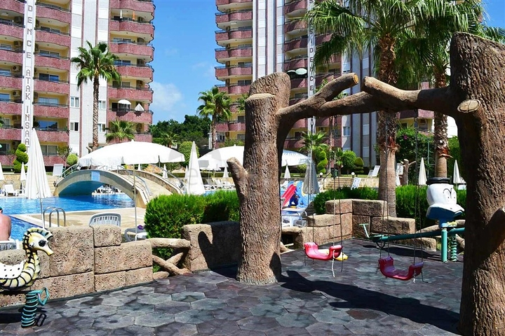 Апартаменты в одном из самых красивых комплексов Махмутлара