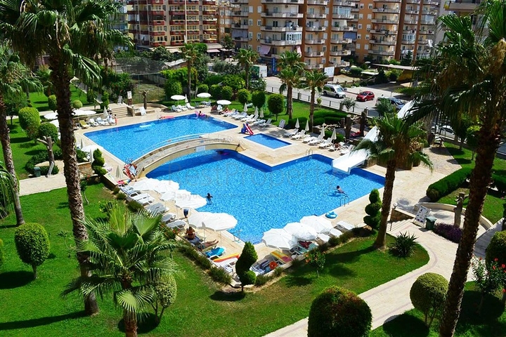 Апартаменты в одном из самых красивых комплексов Махмутлара