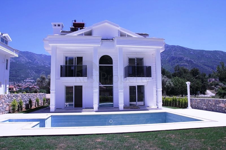 Элегантная новая вилла с приватным бассейном