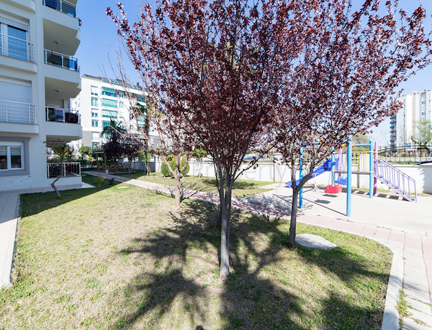 Солидная квартира 2+1 с мебелью в районе Лара-Чаглаян, Анталия