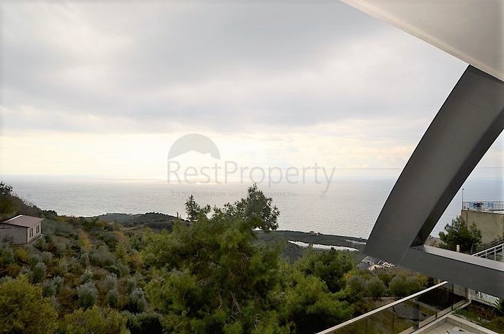 Большая вилла с красивым видом в Каргыджаке