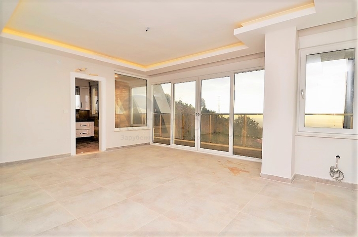 Большая вилла с красивым видом в Каргыджаке