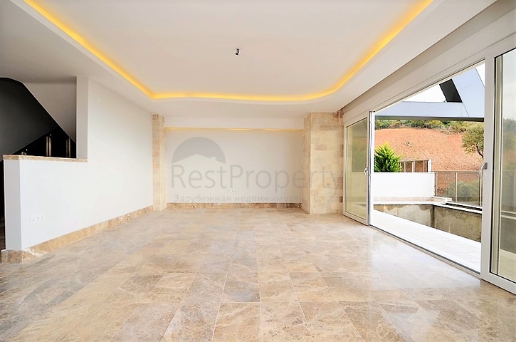 Большая вилла с красивым видом в Каргыджаке