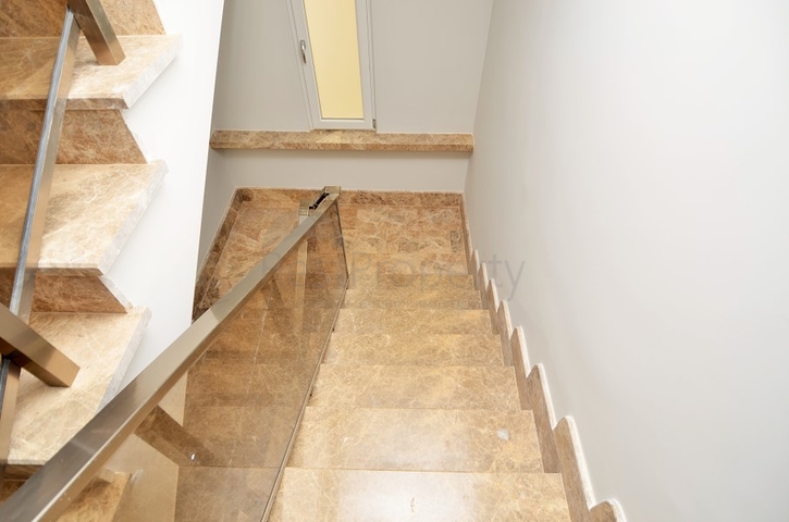 Большая вилла с красивым видом в Каргыджаке