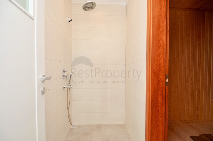 Большая вилла с красивым видом в Каргыджаке