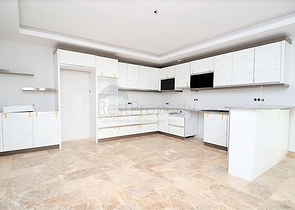 Большая вилла с красивым видом в Каргыджаке