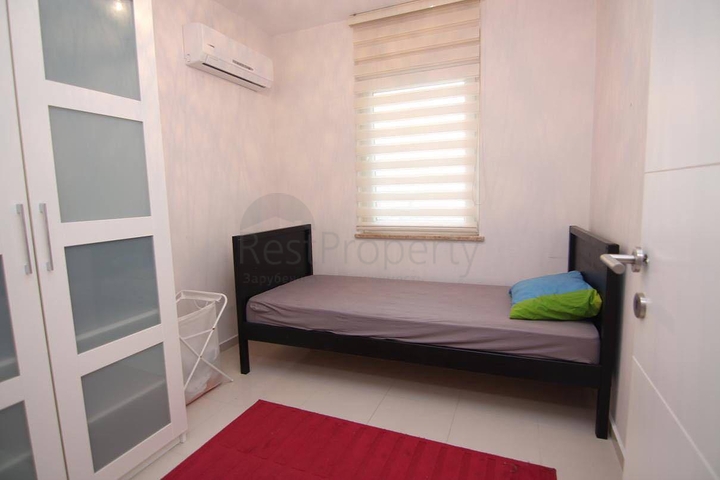 Трехкомнатная квартира в центре Оба