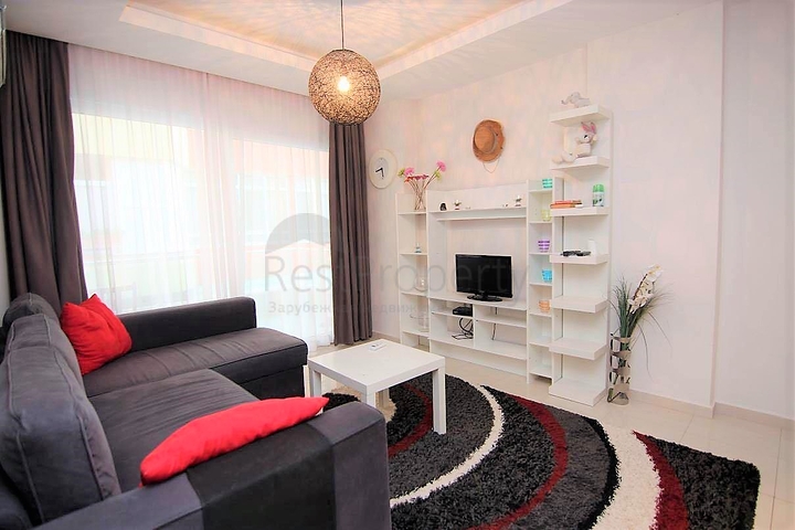 Трехкомнатная квартира в центре Оба