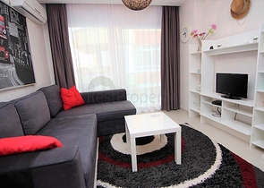 Трехкомнатная квартира в центре Оба