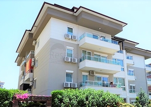 Трехкомнатная квартира в центре Оба