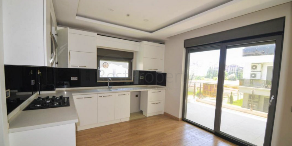 Просторные квартиры 4+1 в Унжалы Коньяалты Анталья