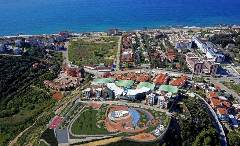 Торговый комплекс в районе Конаклы