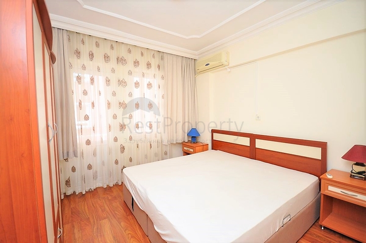 Меблированные апартаменты 1+1 в районе Махмутлар