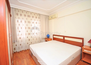 Меблированные апартаменты 1+1 в районе Махмутлар