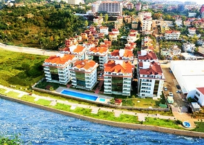 Апартаменты 1+1 в комплексе на берегу реки