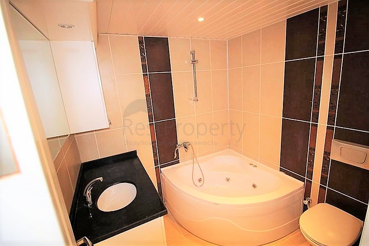 Трехкомнатные апартаменты в районе Махмутлар