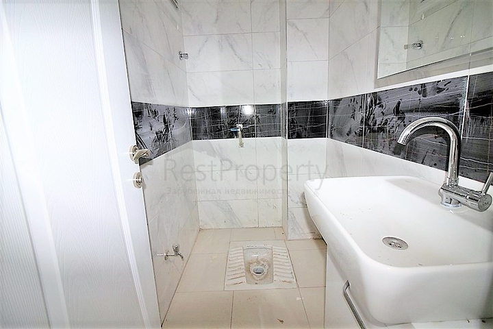 Трёхкомнатные апартаменты с отдельной кухней