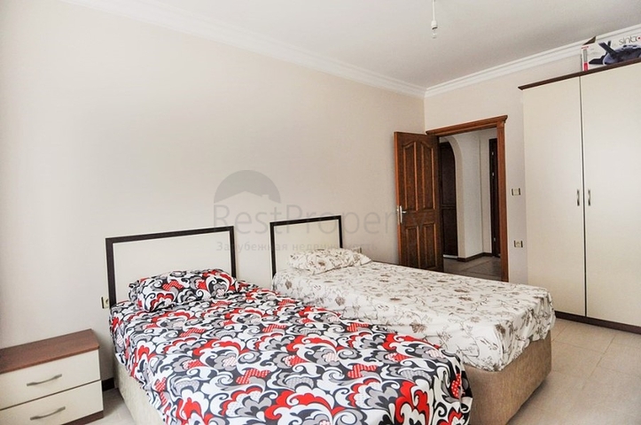 Меблированные апартаменты в комплексе у самого моря