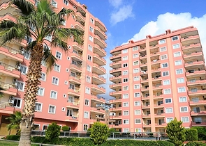 Меблированные апартаменты в комплексе у самого моря