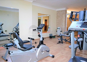 Меблированные апартаменты в комплексе у самого моря