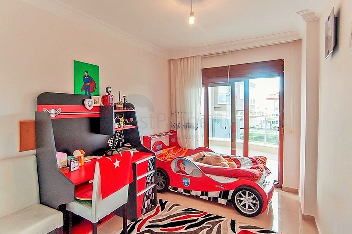 Просторные апартаменты 3+1 с отдельной кухней в Кестеле