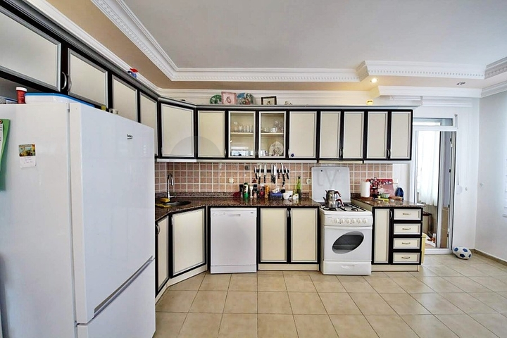 Меблированный пентхаус в Махмутларе