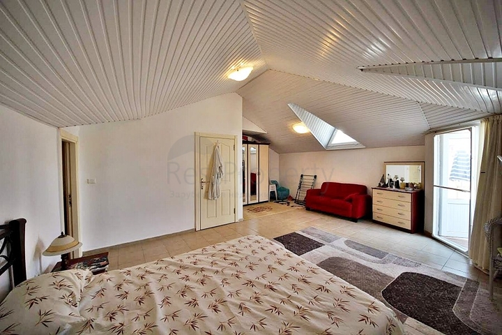 Меблированный пентхаус в Махмутларе