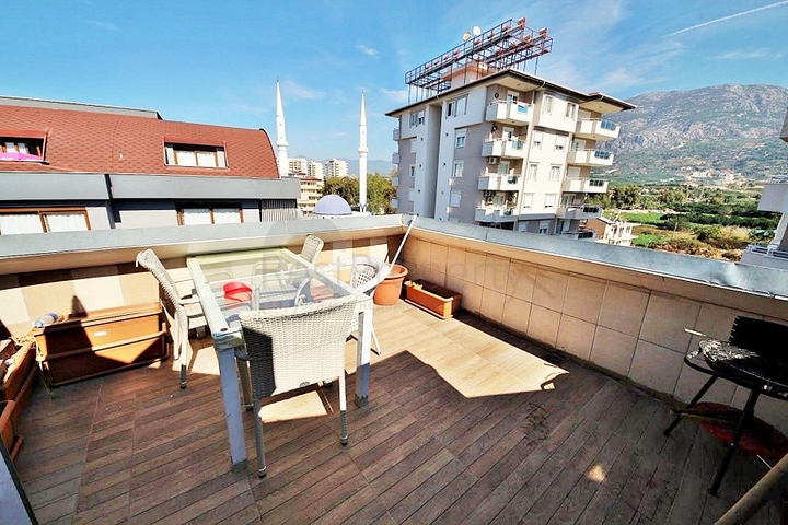 Меблированный пентхаус в Махмутларе