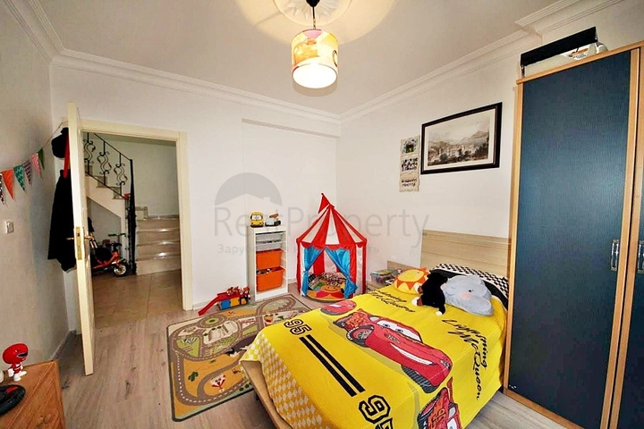 Меблированный пентхаус в Махмутларе