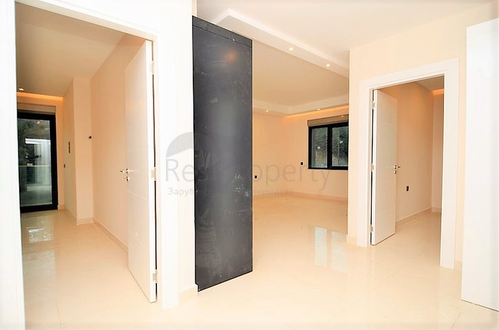 Апартаменты 2+1 в комплексе с собственным пляжем