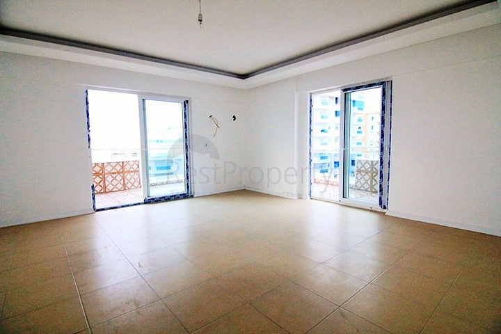 Апартаменты 3+1 для большой семьи в Махумтларе