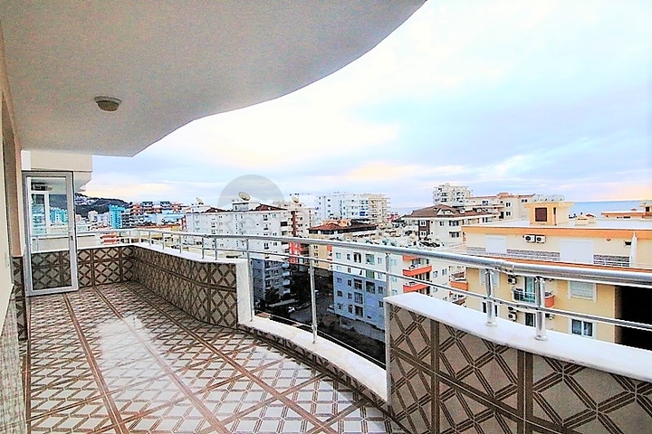 Апартаменты 3+1 для большой семьи в Махумтларе