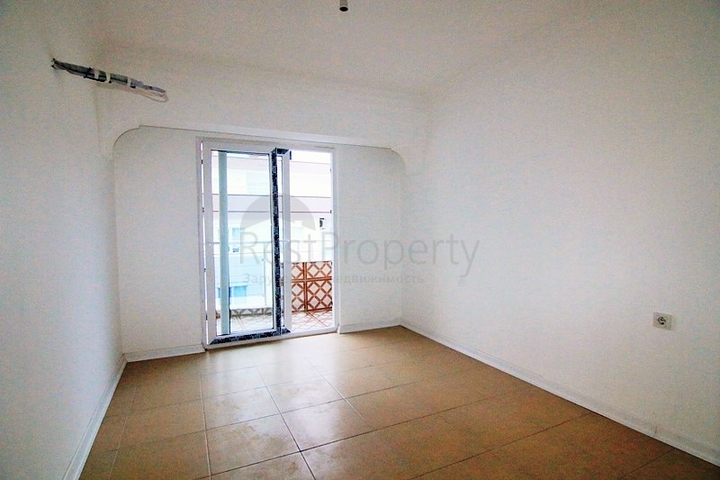 Апартаменты 3+1 для большой семьи в Махумтларе