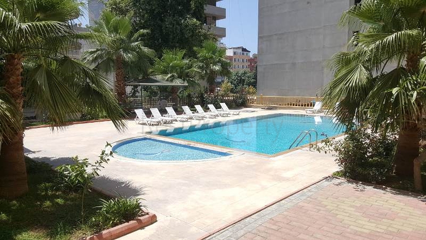 Благоустроенные апартаменты 2+1 в центре Махмутлара