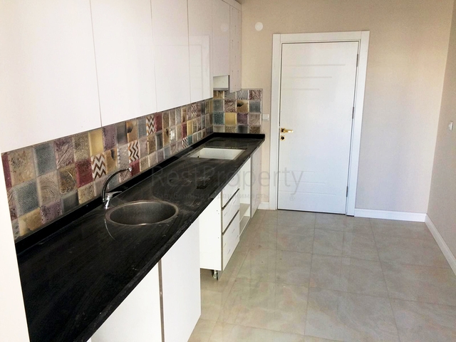 Квартира 2+1 с отдельной кухней в центре города рядом с Марк Анталья