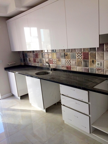 Квартира 2+1 с отдельной кухней в центре города рядом с Марк Анталья