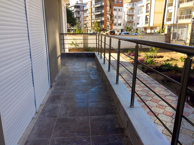 Квартира 2+1 с отдельной кухней в центре города рядом с Марк Анталья