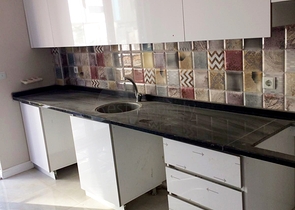 Квартира 2+1 с отдельной кухней в центре города рядом с Марк Анталья