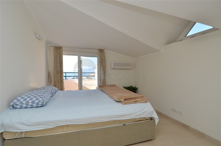 Меблированный дуплекс с видом на море в Каргыджаке