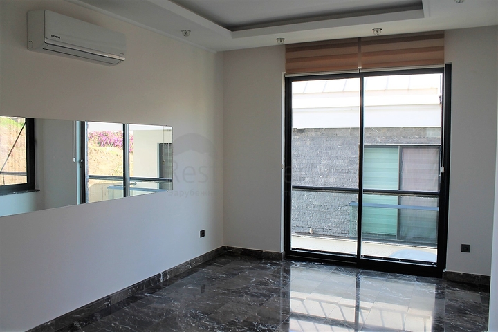 Апартаменты с завораживающим видом в центре Алании