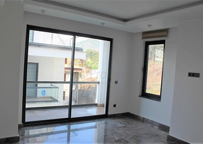 Апартаменты с завораживающим видом в центре Алании