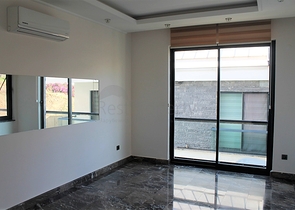 Апартаменты с завораживающим видом в центре Алании