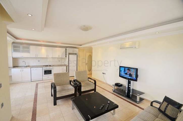 Апартаменты в комплексе на первой линии у моря