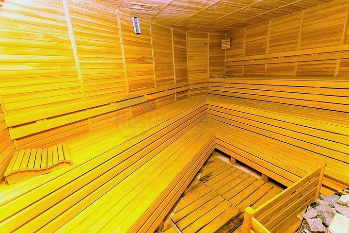 Апартаменты в комплексе на первой линии у моря