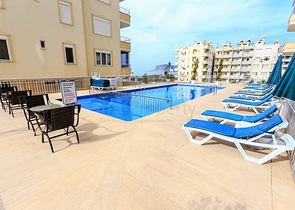 Апартаменты в комплексе на первой линии у моря