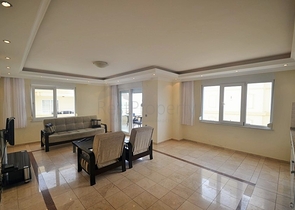 Апартаменты в комплексе на первой линии у моря