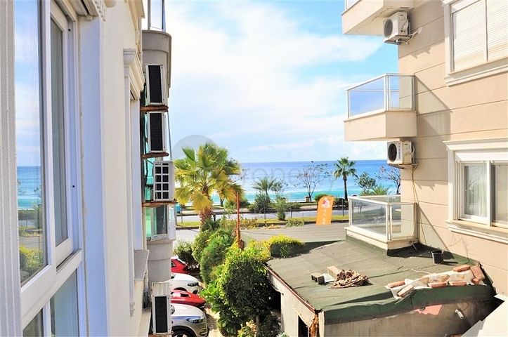 Меблированные апартаменты 1+1 в районе Кестель