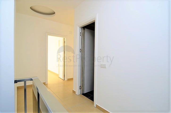 Большой пентхаус в районе Махмутлар